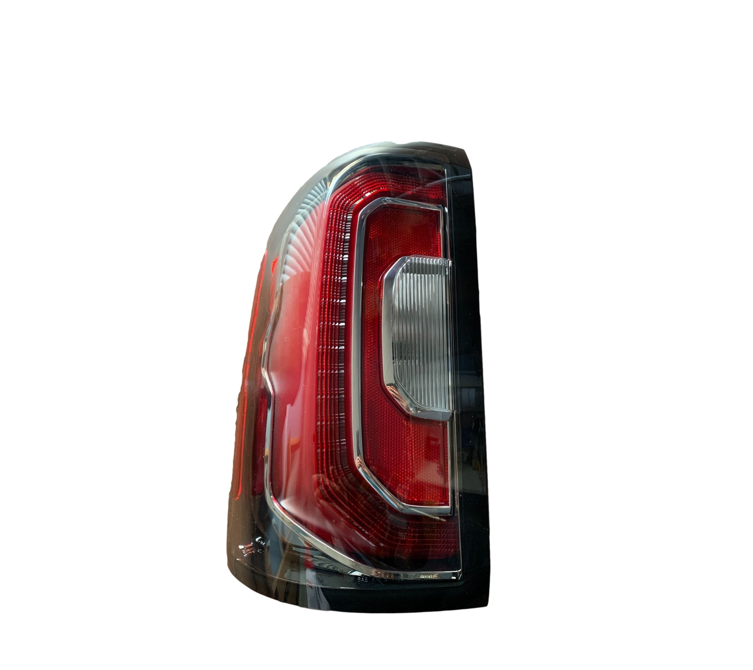 GMC Sierra (2015-2020) Tail Light WE DONT SERVICE Tail Light